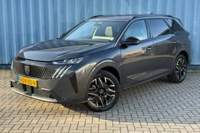 Peugeot 5008 (2025)