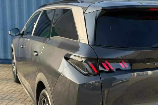 Peugeot 5008 (2025) thumbnail 15