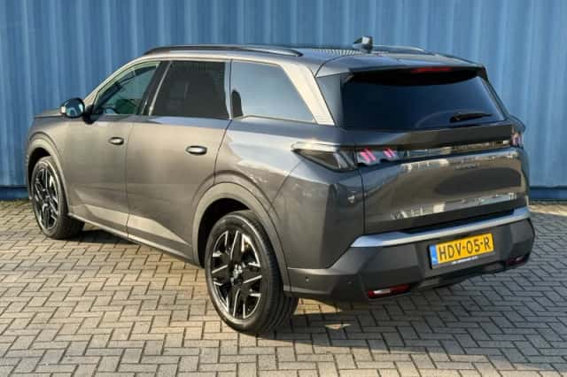 Peugeot 5008 (2025) thumbnail 3