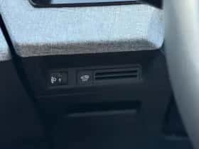 Peugeot 5008 (2025) thumbnail 37