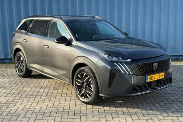 Peugeot 5008 (2025) thumbnail 7