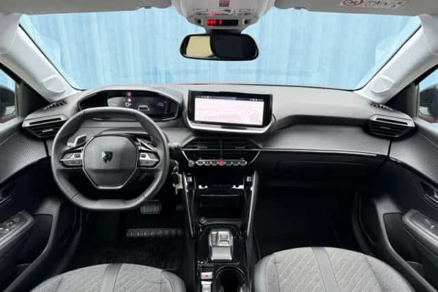 Peugeot 208 (2024) thumbnail 16