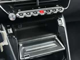 Peugeot 208 (2024) thumbnail 28