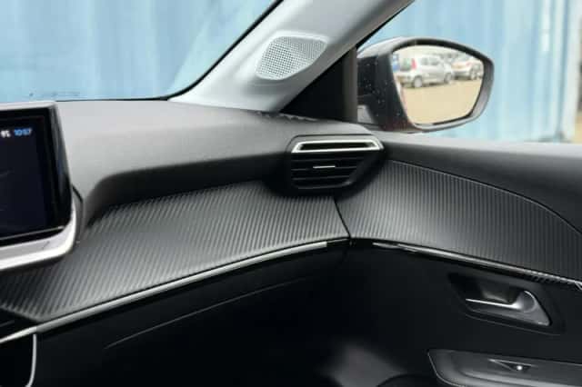 Peugeot 208 (2024) thumbnail 31