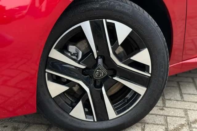 Peugeot 208 (2024) thumbnail 9