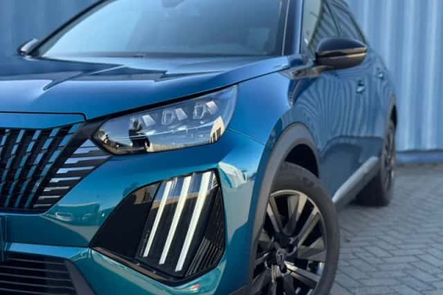 Peugeot 2008 (2025) thumbnail 2