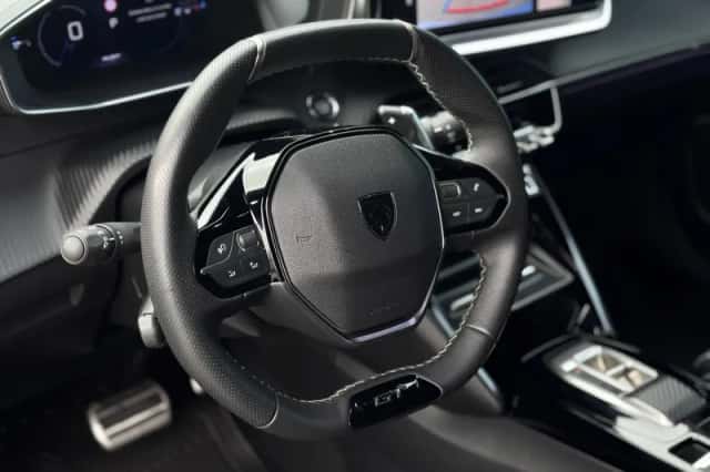 Peugeot 2008 (2025) thumbnail 14