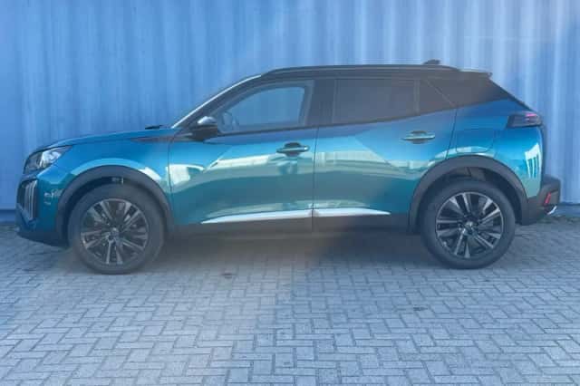 Peugeot 2008 (2025) thumbnail 4