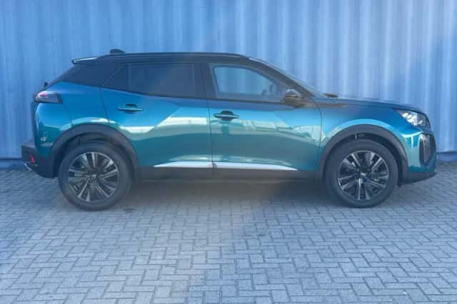 Peugeot 2008 (2025) thumbnail 8