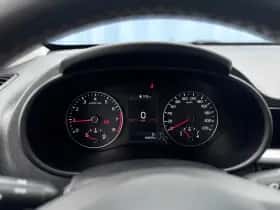 Kia Picanto (2021) thumbnail 14