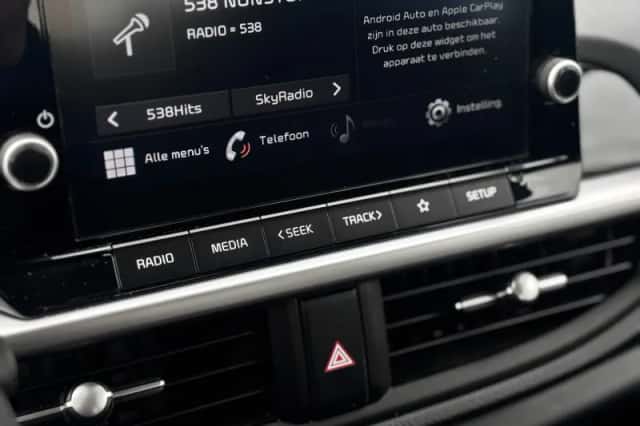 Kia Picanto (2021) thumbnail 17
