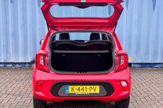 Kia Picanto (2021) thumbnail 5