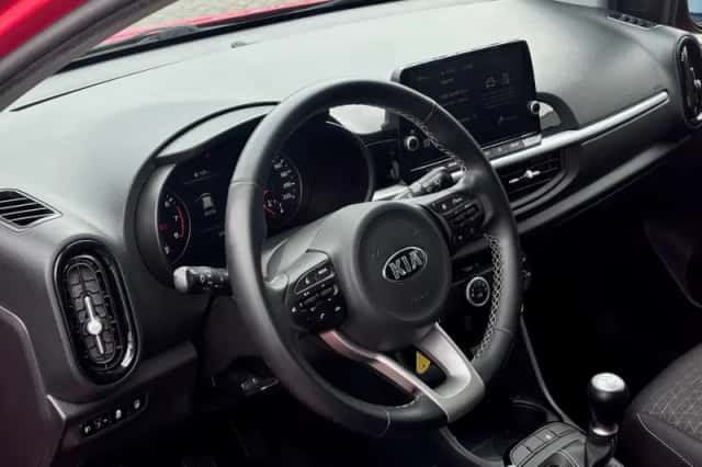 Kia Picanto (2021) thumbnail 10
