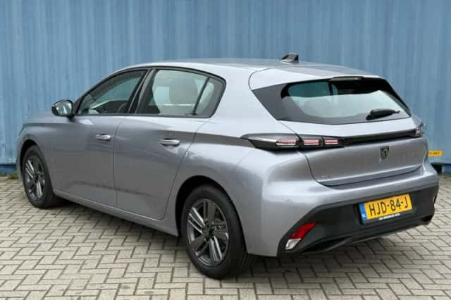Peugeot 308 (2025) thumbnail 3