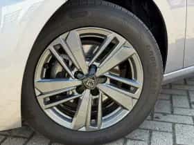 Peugeot 308 (2025) thumbnail 3