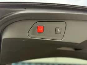 Peugeot 3008 (2022) thumbnail 19