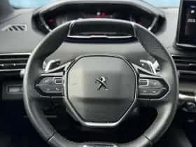 Peugeot 3008 (2022) thumbnail 23