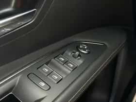 Peugeot 3008 (2022) thumbnail 40