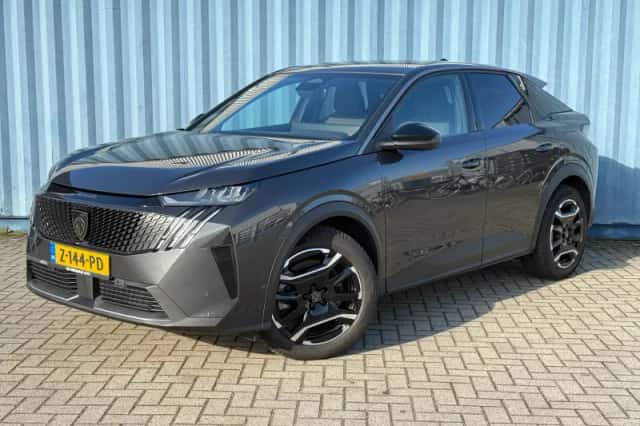 Peugeot e-3008 (2024) thumbnail 1