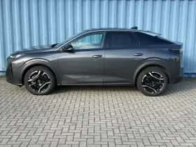 Peugeot e-3008 (2024) thumbnail 3