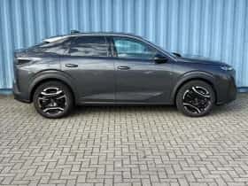 Peugeot e-3008 (2024) thumbnail 8