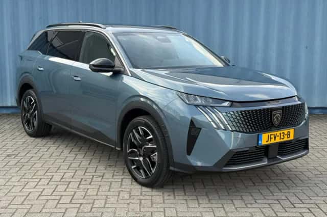 Peugeot 5008 (2025) thumbnail 7