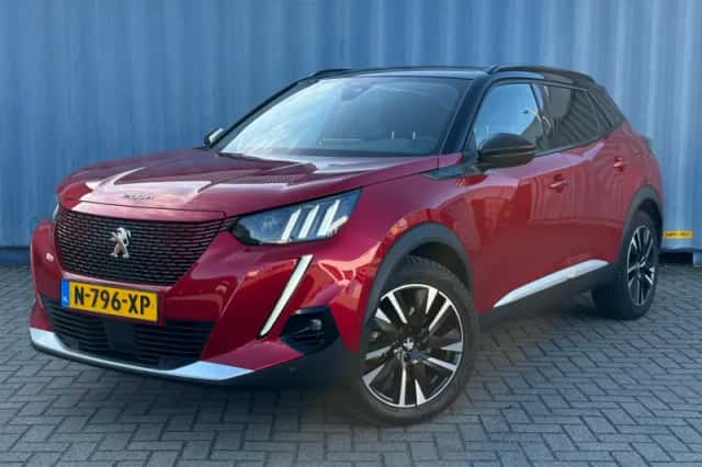 Peugeot e-2008 (2022) thumbnail 1