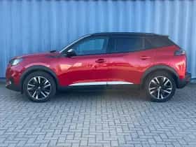 Peugeot e-2008 (2022) thumbnail 2