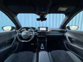 Peugeot e-2008 (2022) thumbnail 19