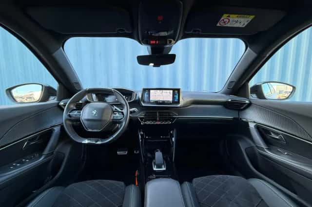 Peugeot e-2008 (2022) thumbnail 20