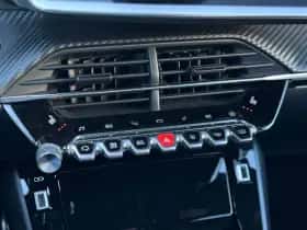 Peugeot e-2008 (2022) thumbnail 31
