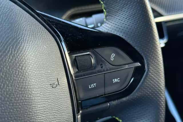 Peugeot e-2008 (2022) thumbnail 37