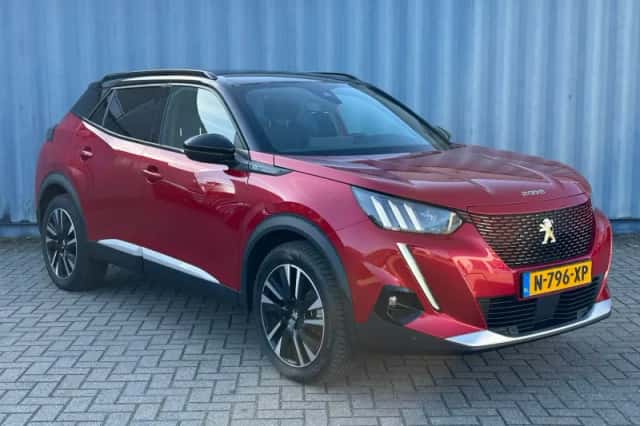 Peugeot e-2008 (2022) thumbnail 8