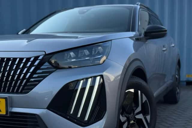 Peugeot 2008 (2025) thumbnail 11