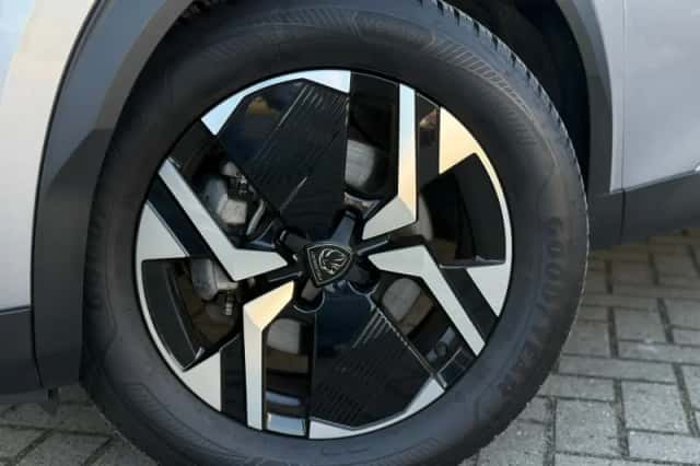 Peugeot 2008 (2025) thumbnail 12