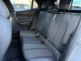 Peugeot 2008 (2025) thumbnail 17