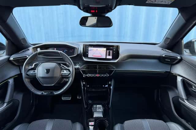Peugeot 2008 (2025) thumbnail 18