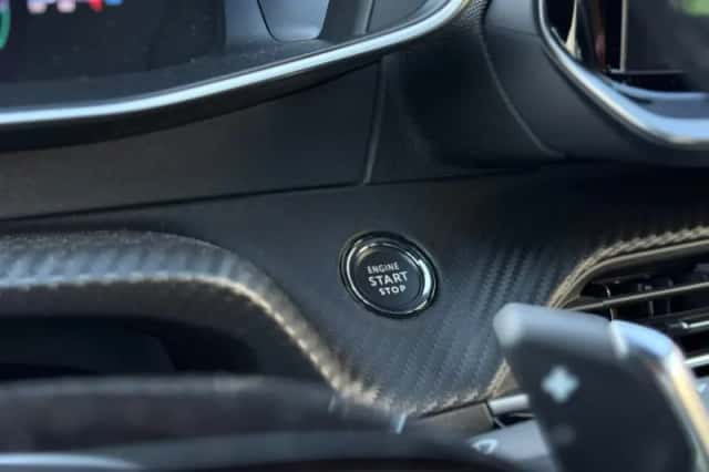 Peugeot 2008 (2025) thumbnail 24