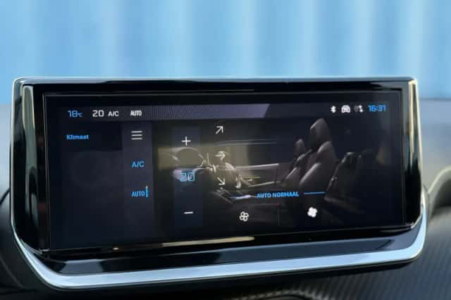 Peugeot 2008 (2025) thumbnail 26
