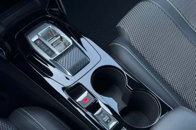 Peugeot 2008 (2025) thumbnail 30