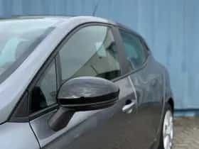 Renault Clio (2024) thumbnail 11