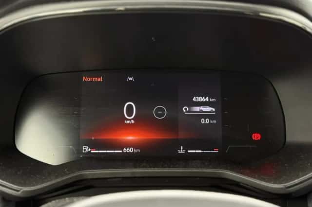 Renault Clio (2024) thumbnail 22