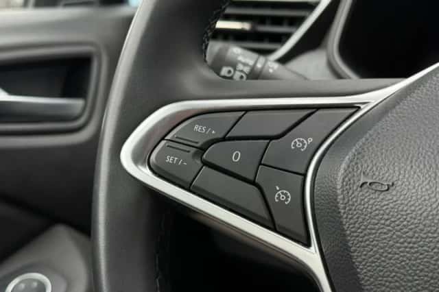 Renault Clio (2024) thumbnail 23