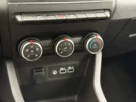 Renault Clio (2024) thumbnail 28