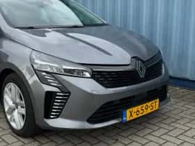 Renault Clio (2024) thumbnail 7