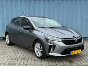 Renault Clio (2024) thumbnail 8