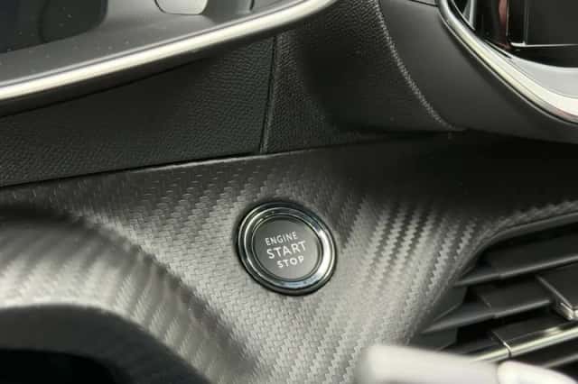 Peugeot 208 (2025) thumbnail 21