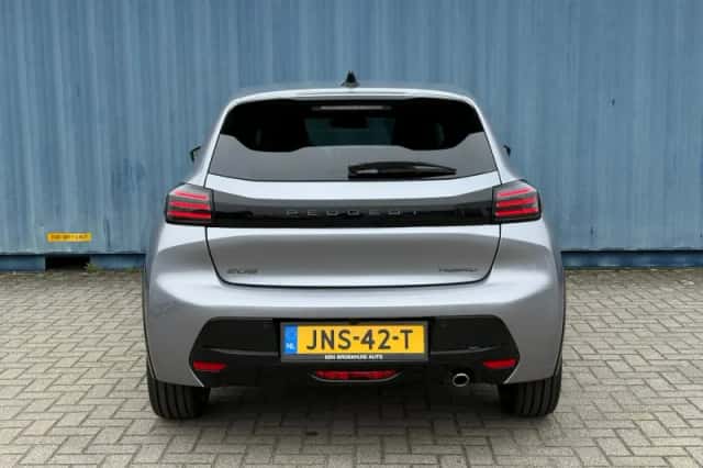 Peugeot 208 (2025) thumbnail 4