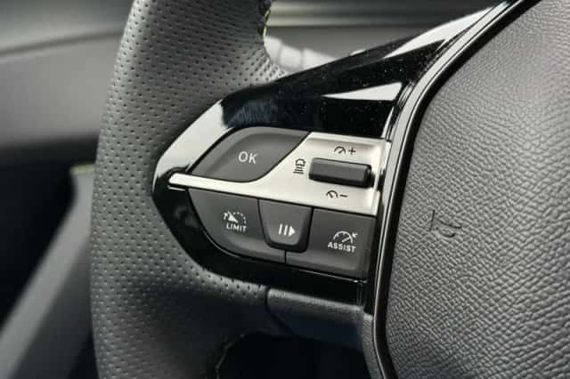 Peugeot 308 (2026) thumbnail 39