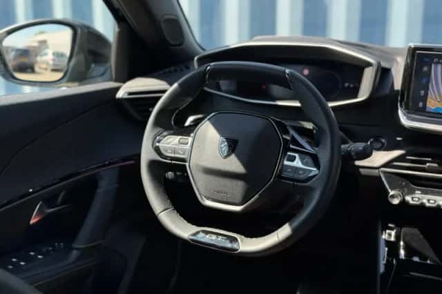 Peugeot 2008 (2025) thumbnail 19